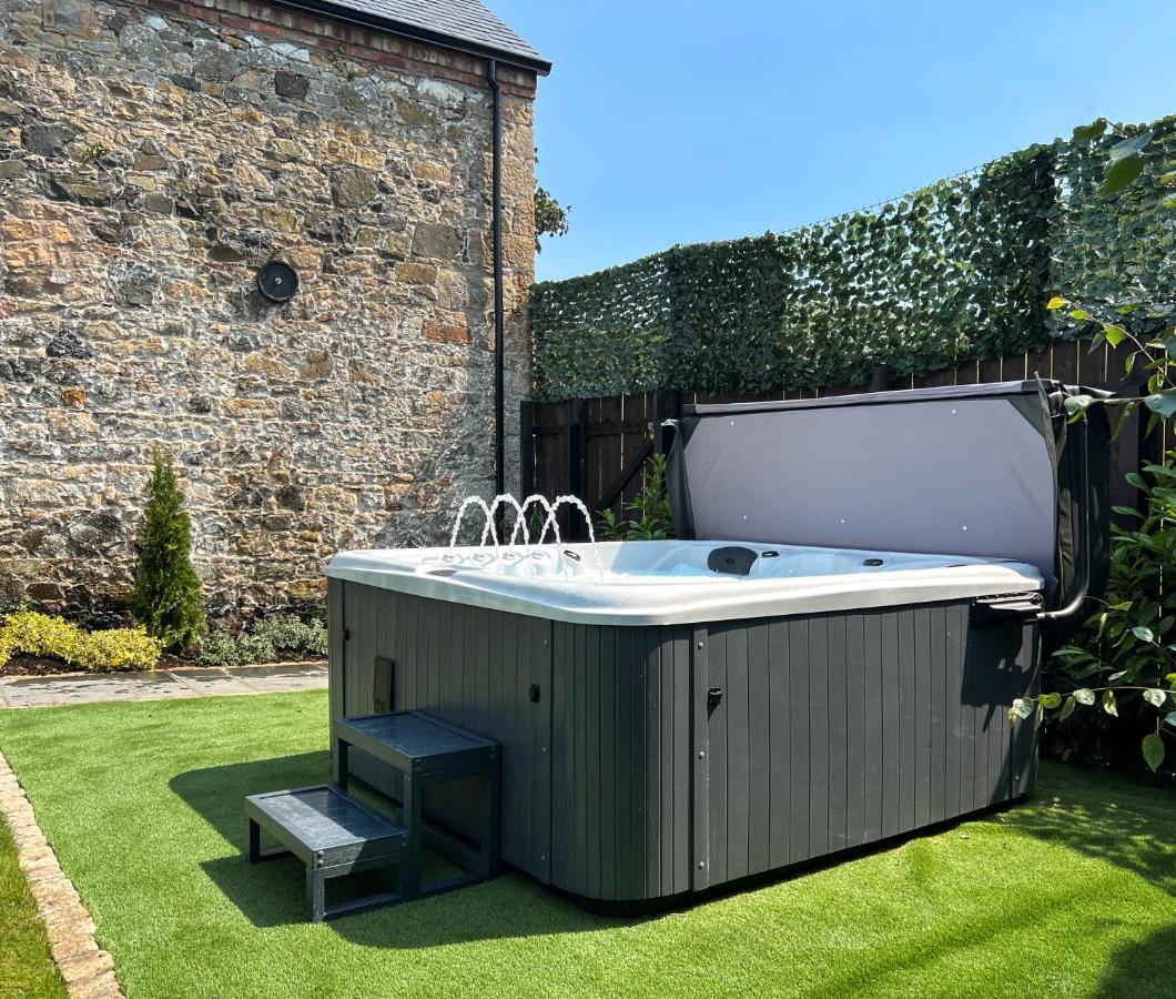 Converted Victorian Coach House With Hot Tub Stewartstown 외부 사진